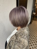 ディー エメ(D-aimer-)&nbsp;パープルグレージュなショートヘア