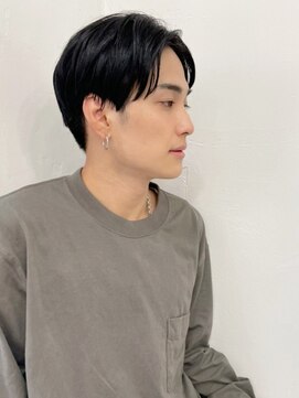 ハニーシブヤ(HONEY shibuya) スーツ短髪ツーブロック束感モテる黒髪シークレットパーマ流行