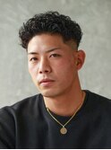 リバースパーマ　スキンフェード　ツーブロック2