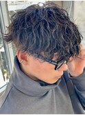 波巻きスパイラルパーマメンズマッシュツーブロックメンズパーマ