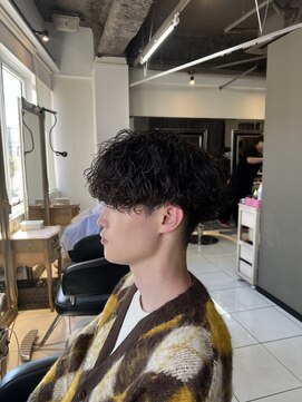 アイズ 海老名(AIZU) 波巻きスパイラルパーマ 波巻きパーマ メンズパーマ