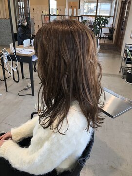 グランデュール 静岡インター通り店(GRANDEUR) 波ウェーブブラウンベージュ