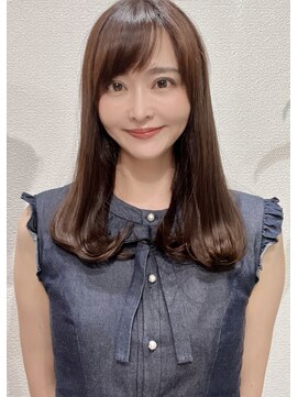 アイビー(ivy) 大人フェミニンセミディ