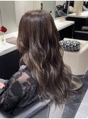 ブリーチなしカラーグレーアッシュレイヤースタイル♪