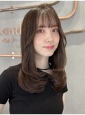 ■  デザインカラーレイヤーカットウェットヘアオリーブベージュ