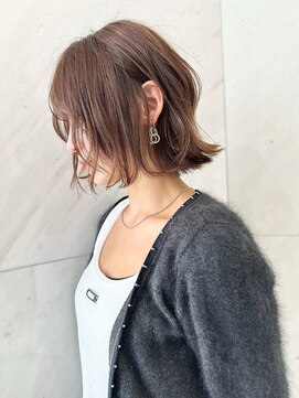 サイン 渋谷(SIGN) ハッシュカットレイヤーカットグレージュブリーチ無し