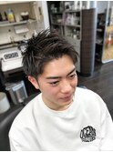 爽やか２ブロック　アップバングショートスタイル