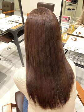 フォルテ 島田店 透明感ブラウンで柔らか美髪に