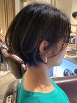 カナロアバイボニークチュール(KANALOAbyBONNY COUTURE) 大人かわいい耳かけボブ/白髪染め/ハイライト/30代40代50代60代
