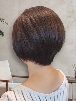 ショートヘアが得意なスタイリスト多数在籍！高度なカット技術で再現性の高いスタイルをご提案します☆