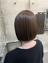 アイビー(ivy)&nbsp;切りっぱなしボブ