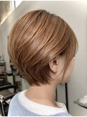 ★レイヤーショート/大人可愛い丸みショート/白髪ぼかしカラー