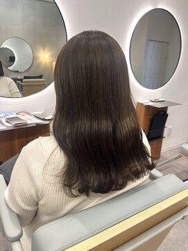ヘアーデザインスリール(Hair Design THRIRE) ミディアムスタイル