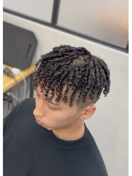 カイ(X) ソフトアフロ/刈り上げ