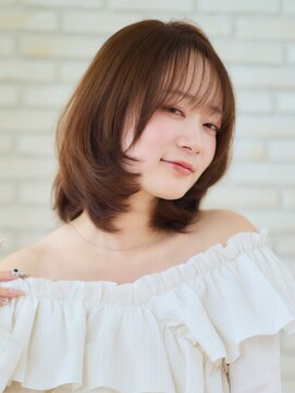 ビィシャイン 三木店(Be shine) やわらかレイヤーボブ