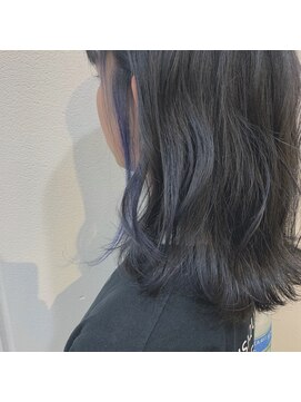 ロロネー 梅田(Lolonois) 【Lolonois梅田】グレー×ブルー☆（岡崎美咲）