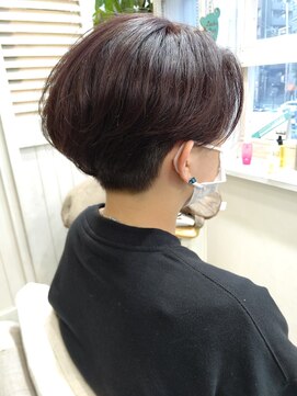 イルヘアーガーデン(illu hair GARDEN) ボーイッシュショート×ワインレッド☆