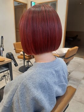 ラボヌールヘアーグレース 門前仲町店(La Bonheur hair grace) チェリーレッド/レッドカラー/ミニボブ