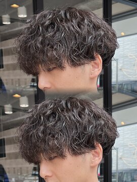 髪屋 紬 メンズ/メンズパーマ/メンズカット/ツイストパーマ