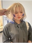 14072ホワイトブロンドアッシュインナーカラーハイトーンウルフ