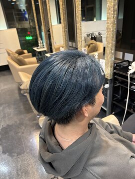 アウラ(AURA) メンズカットブルーカラー