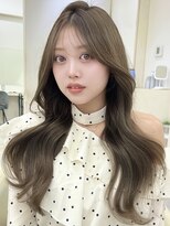 アイトーキョーエス 渋谷(AI TOKYO S)&nbsp;ヘーゼルグレージュ顔まわりレイヤー透明感カラーダブルカラー