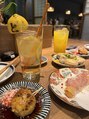 シー(she.)&nbsp;飲んだり食べたりするのが好きです！