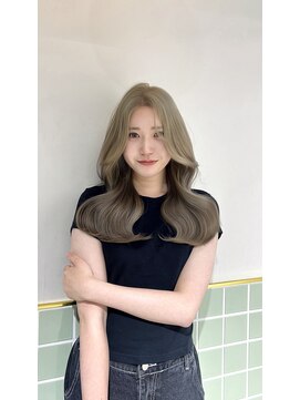 ナンバー アンフィール 渋谷(N° anfeel) ミルクティー×韓国ヘア×ダメージレスヘアケア