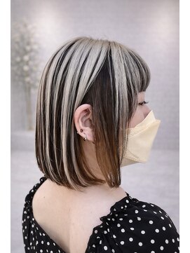 ルベウス(RUBEUS) 切りっぱなしボブ/アンブレラカラー】和歌山市美容室