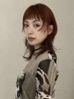 シアン(SYAN)&nbsp;抜け感ヘア/ミディアムレイヤー/オレンジブラウンカラー