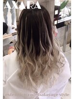 アザラ(AXARA)&nbsp;【 エクステのみで作るバレイヤージュ スタイル 】