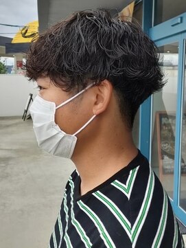 リット×ベリエ(Lit.×belier) メンズマッシュメンズヘア波巻きスパイラルパーマ波巻きパーマ