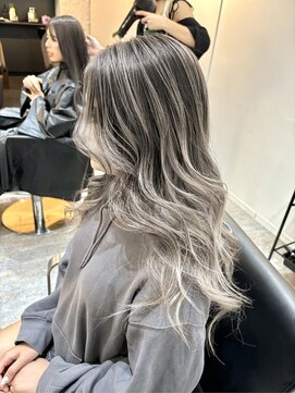 ブレンド 渋谷(BLend) ハイライトカラーマチルダボブインナーグレージュ前髪