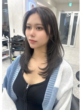 ロンド マーレ 天神大名店(Lond mare) オリーブベージュ/レイヤーカット/デザインカラー/ウェットヘア