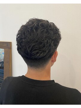 サムデイルクス(SOMEDAY Lx) メンズショートパーマ