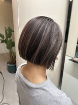 ピノ(pino.)&nbsp;ボブバレイヤージュ白髪ぼかしぷつっとボブ