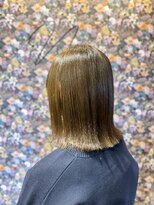 ニイ(Nii.)&nbsp;【髪質改善＆オイルカラー】切りっぱなしグレージュ