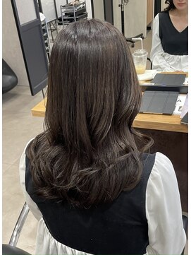 ブランシェ 名鉄小幡駅前店 グレーブラウン