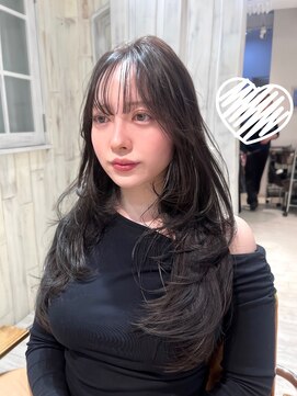 レイラバイアフロート 吉祥寺(Lila by afloat) 内巻きワンカール/レイヤーロング/シースルーバング/小顔ヘア