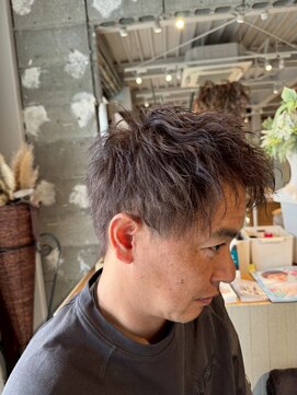 ギネス(Giness) 無造作束感ショート