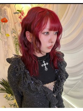 アリートウキョウ(ALLY TOKYO) 深みレッド × 韓国風ウェーブミディ【シズク】