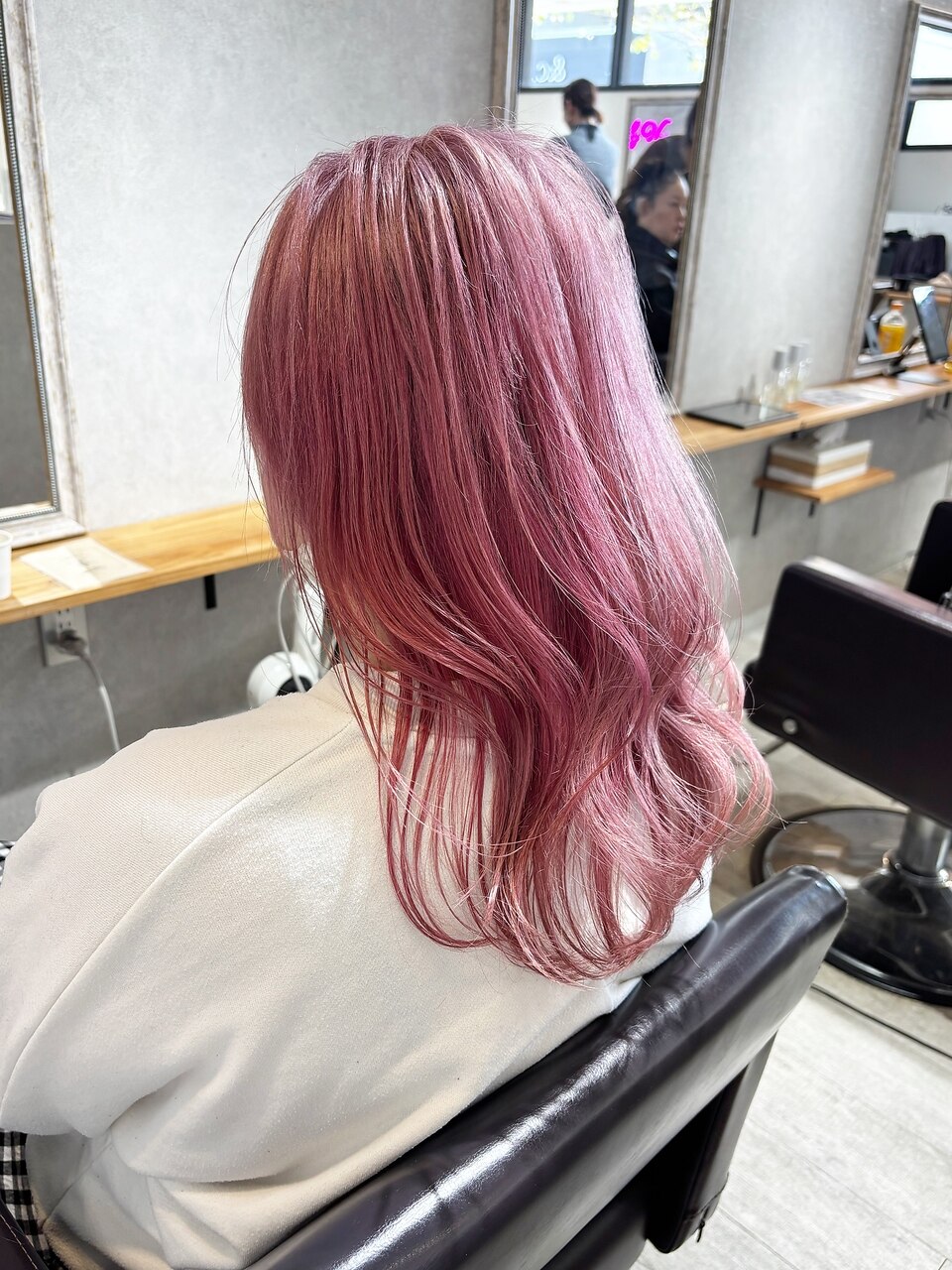 透明感カラー コーラルピンク【芝本】：L269652163｜ラッキーヘア