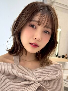 アッシュ 洋光台店(Ash) 洋光台レイヤーカットショートボブ白髪ぼかしハイライト顔周り