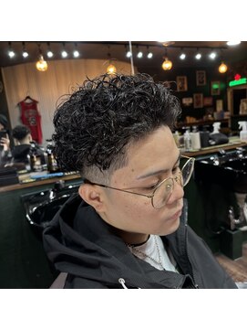 ゴートファミリー 川口(G.O.A.T FAMILY) フェード パーマ