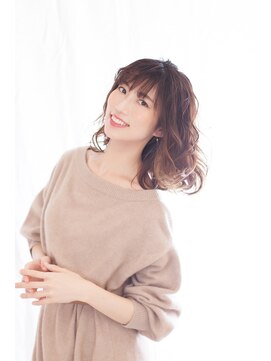 ベビーフェアリー 伊丹店(Baby Fairy) ブリーチなしでもできるグラデーションカラー