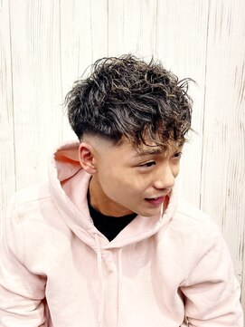 メンズ レオ 天六店(men's LEO) スキンフェード×前下がりスパイラルパーマ