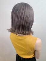 アンダーバーホワイト 芦屋店(_WHITE)&nbsp;切りっぱなしボブ