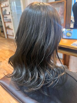 カミビトグロウ(kamibito glow) 20代30代髪質改善カラーアッシュグレージュ毛先パーマ透け感