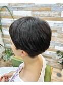ノンブローカット、ショート×刈り上げ×レイヤースタイル