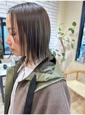 透明感アッシュオリーブ×ミディアム　こなれ感海外風カラー